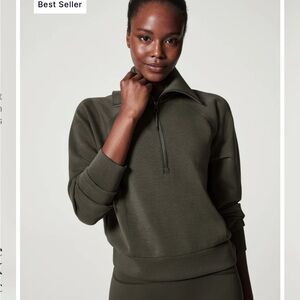 SPANX Air Essentials Half Zip